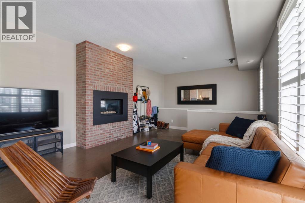 237 MCKENZIE TOWNE LINK SE - 9