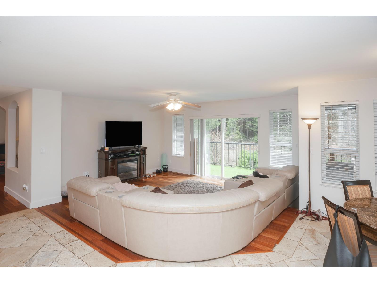 12236 POWELL STREET, Mission