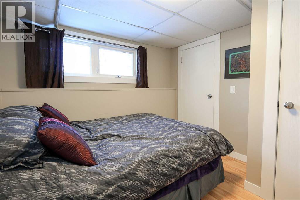 415 BARRETT DRIVE - 27