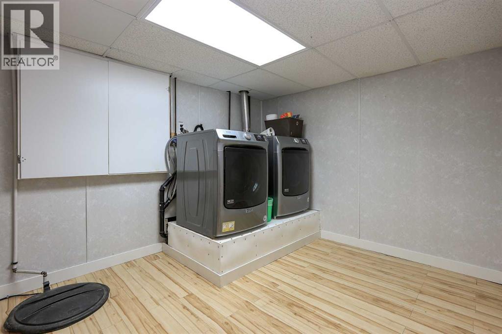 415 BARRETT DRIVE - 29