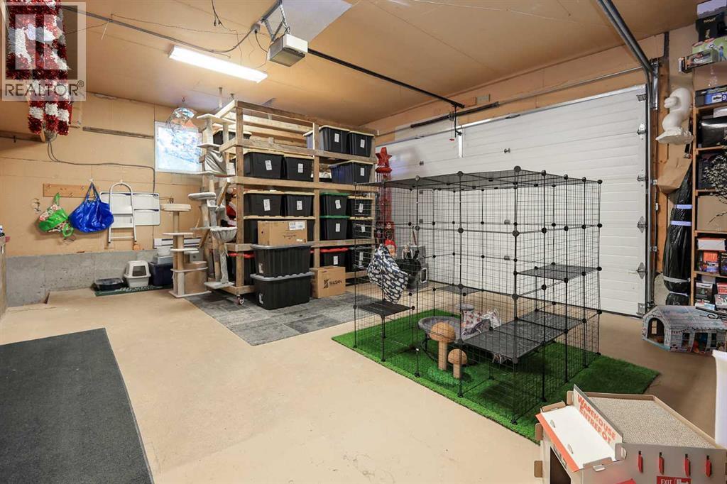 415 BARRETT DRIVE - 36