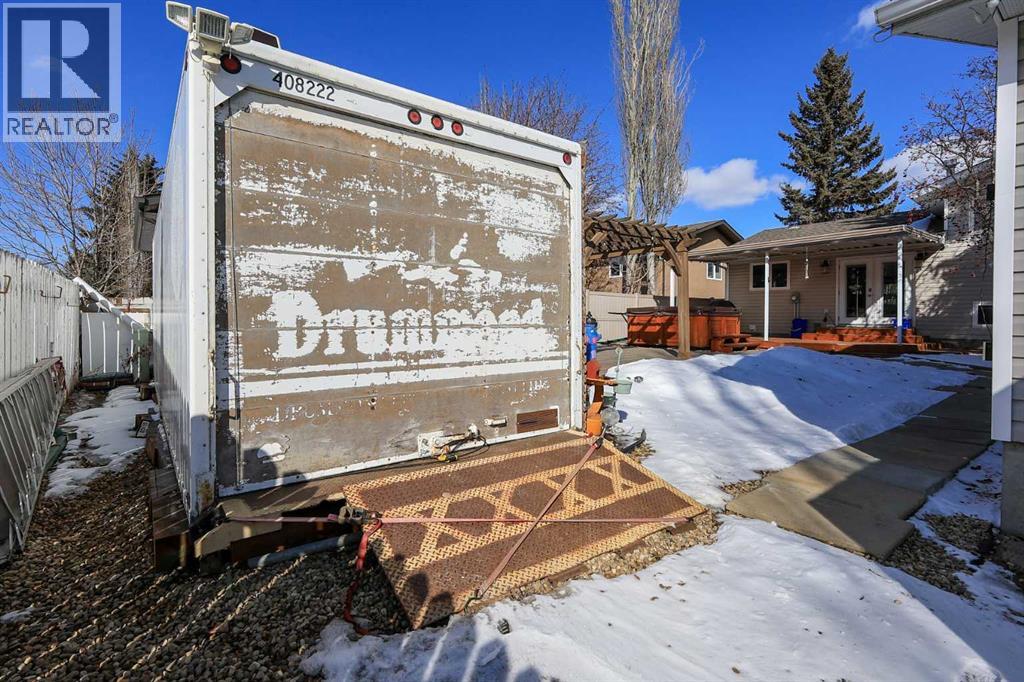 415 BARRETT DRIVE - 47