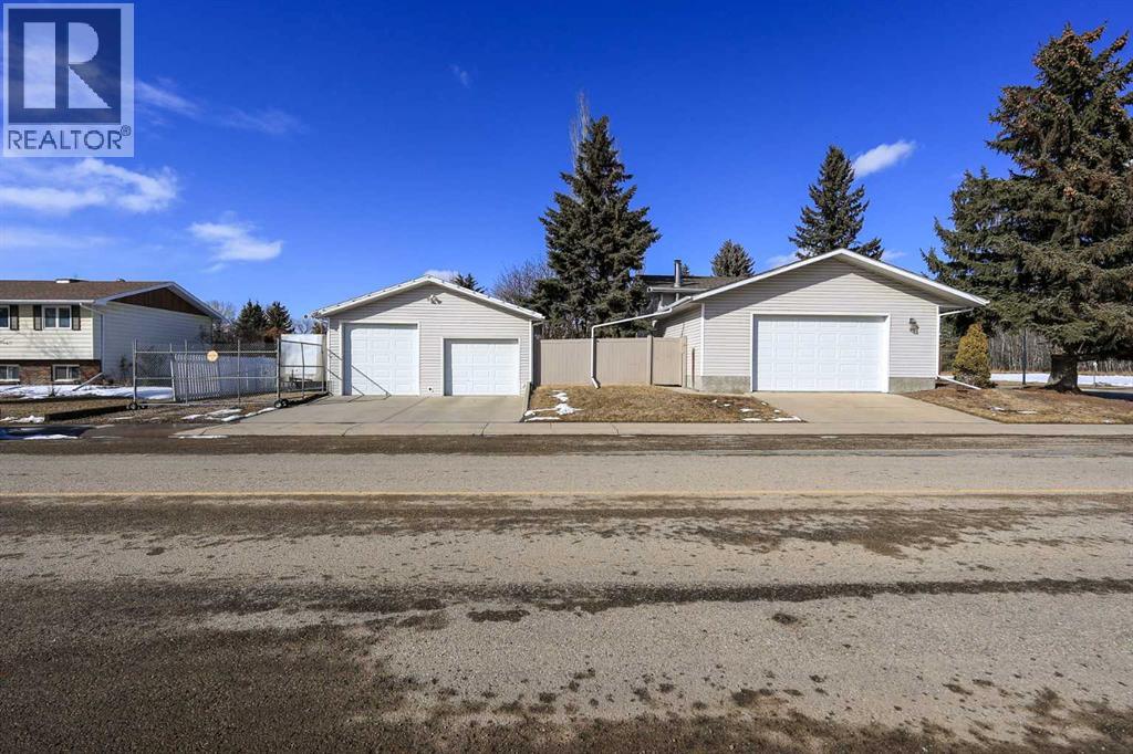 415 BARRETT DRIVE - 50