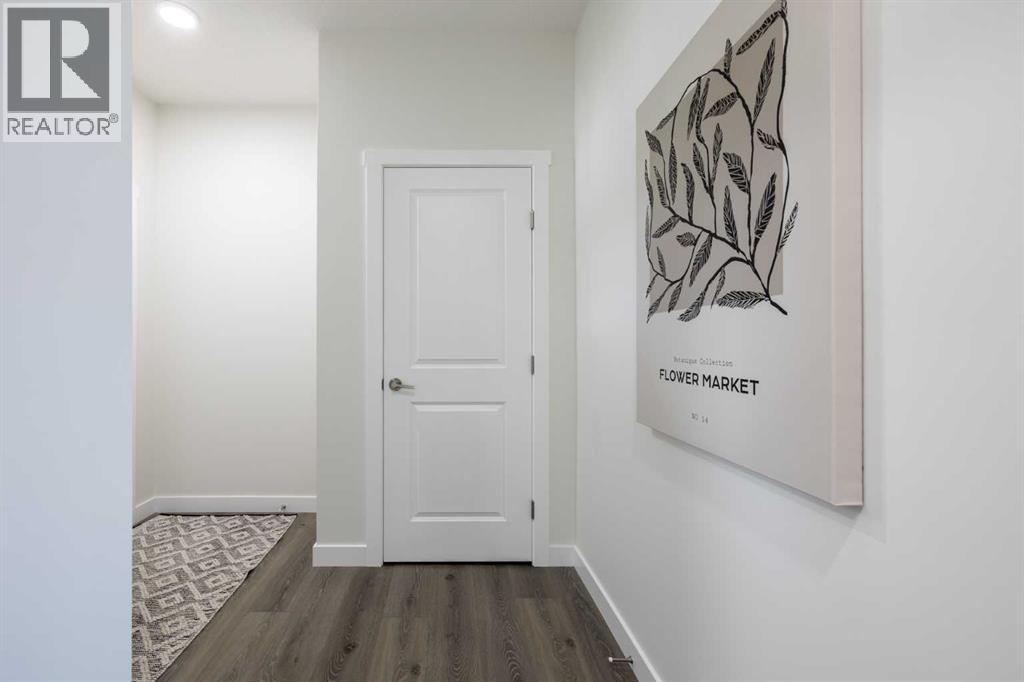 513 RANCH GREEN - Image 2