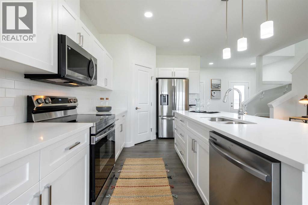 304 EDGEFIELD CLOSE - 7