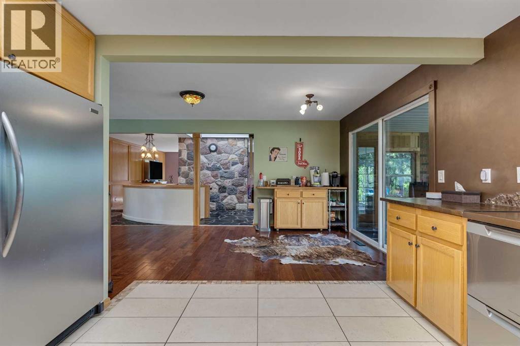 24157 MEADOW DRIVE - 16