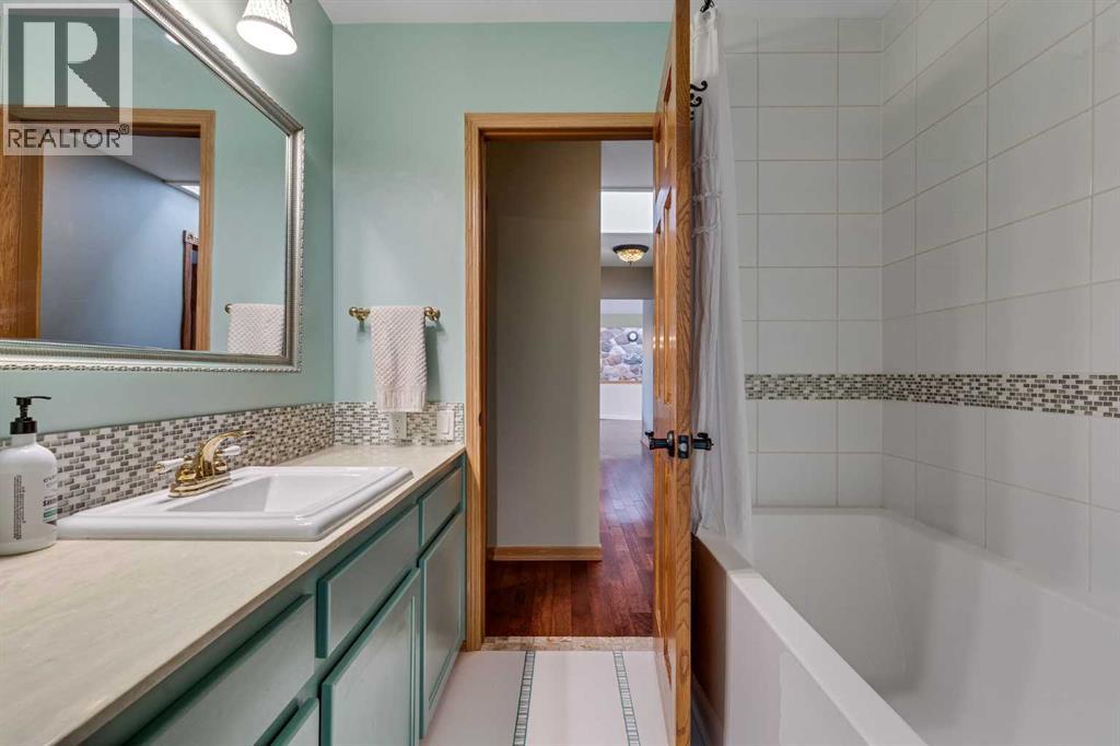 24157 MEADOW DRIVE - 23