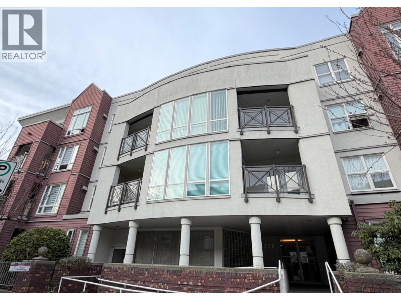 2335 WHYTE, Port Coquitlam