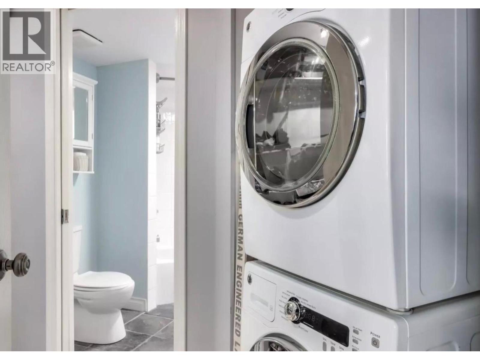 2335 WHYTE, Port Coquitlam