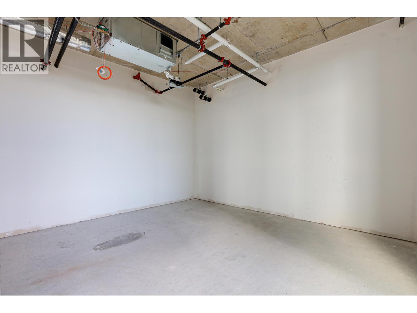 Office for Rent in Coquitlam – 605 2992 GLEN DRIVE, Coquitlam - Image 14