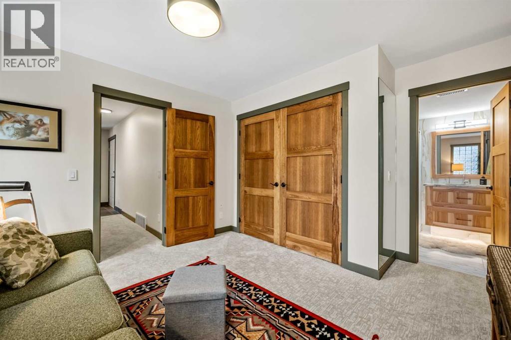 #2 817 6TH STREET - 33