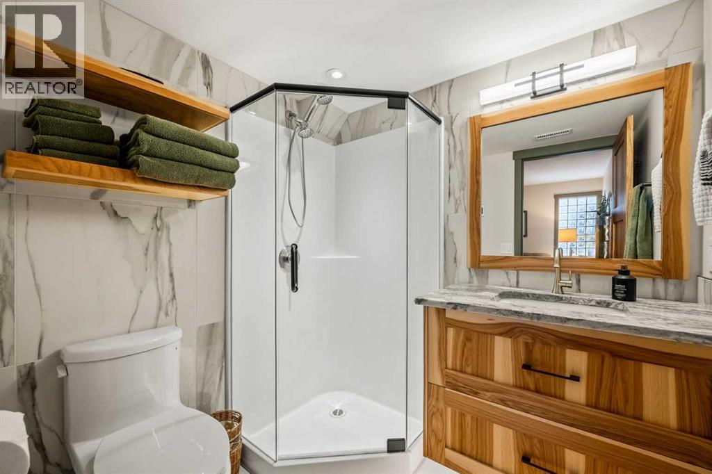 #2 817 6TH STREET - 34