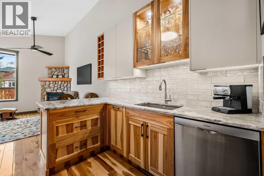 #2 817 6TH STREET - 21