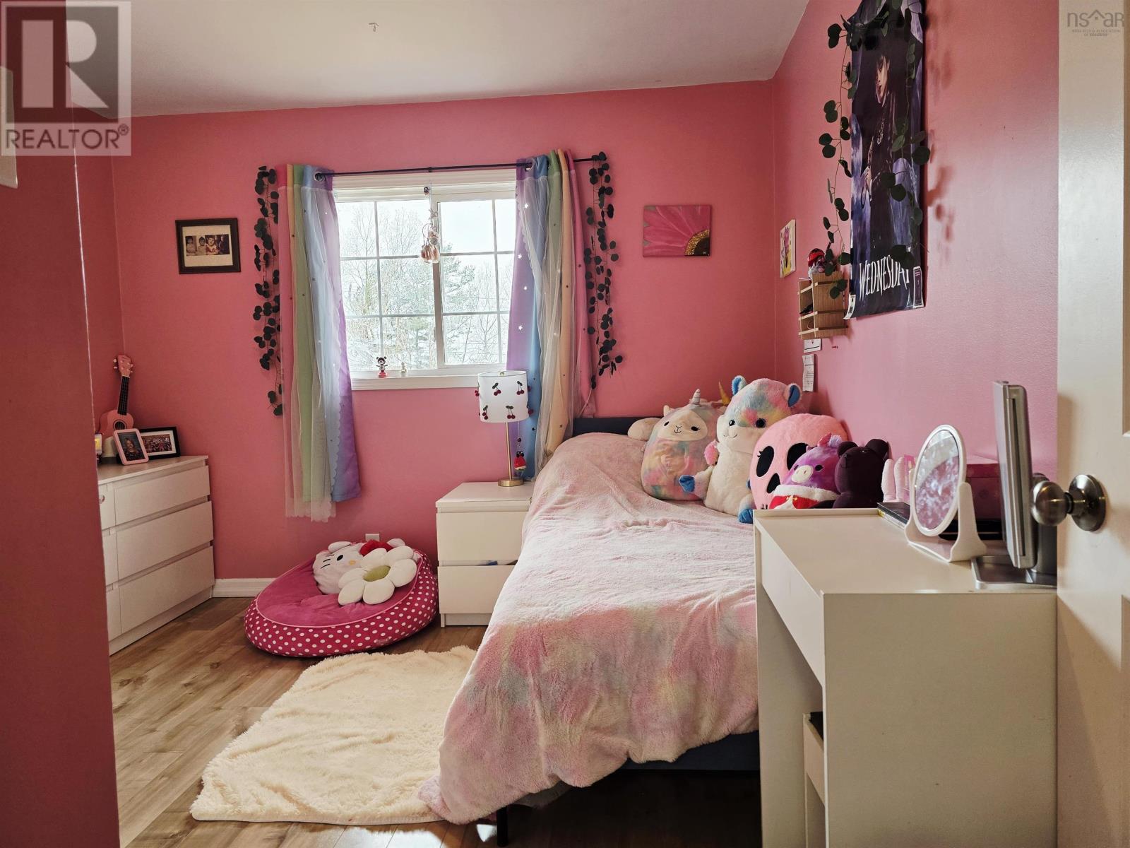 Property 25 of 45 of 42 Eleventh Street