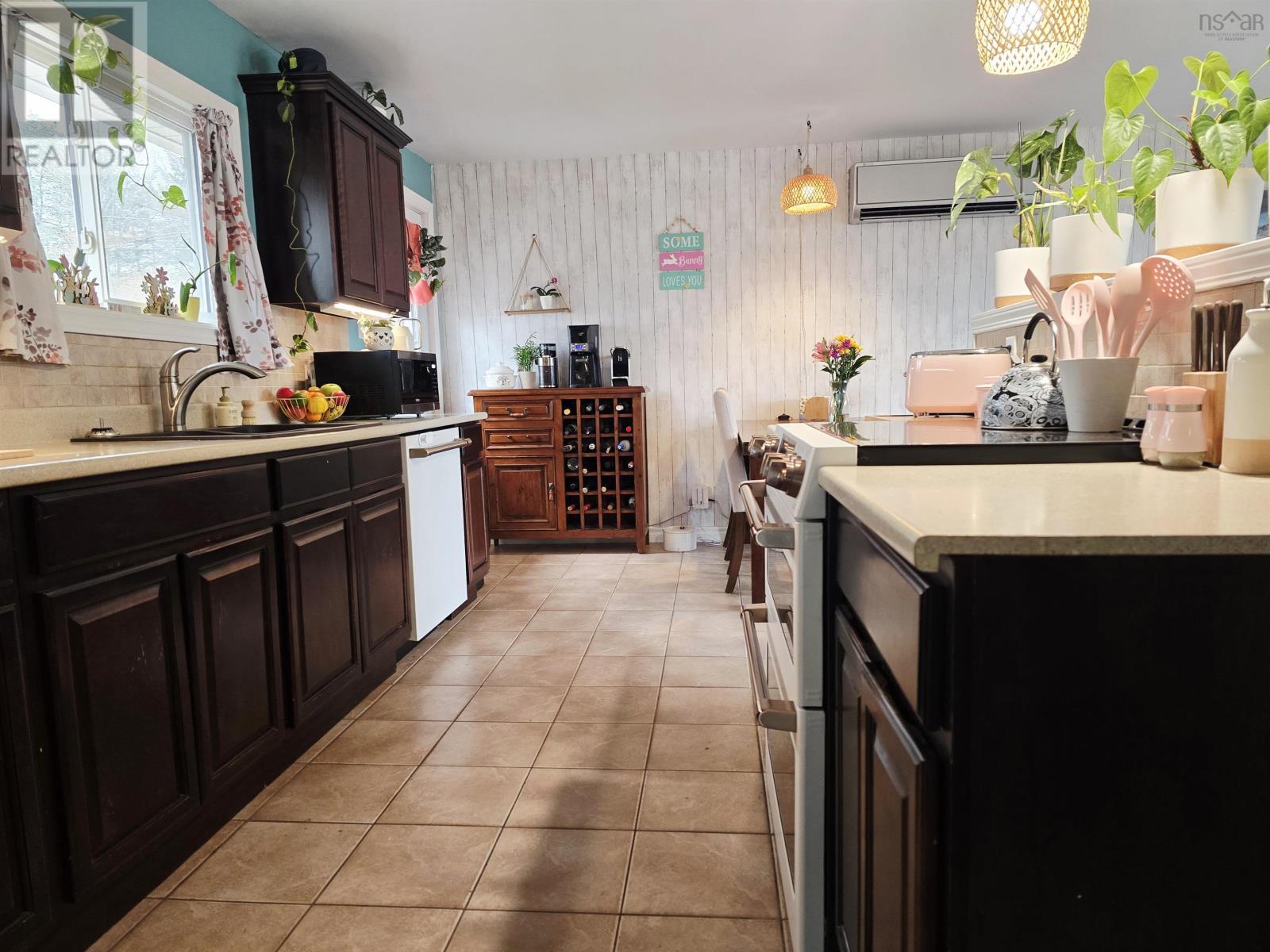 Property 4 of 45 of 42 Eleventh Street