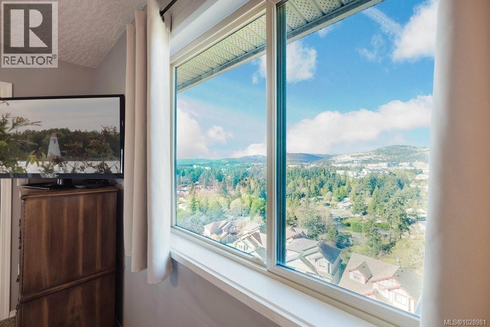 2532 LEGACY RIDGE - 18