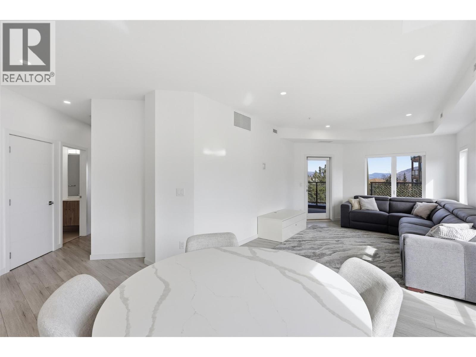 1405 SPRINGHILL Drive Unit# 2103, Kamloops