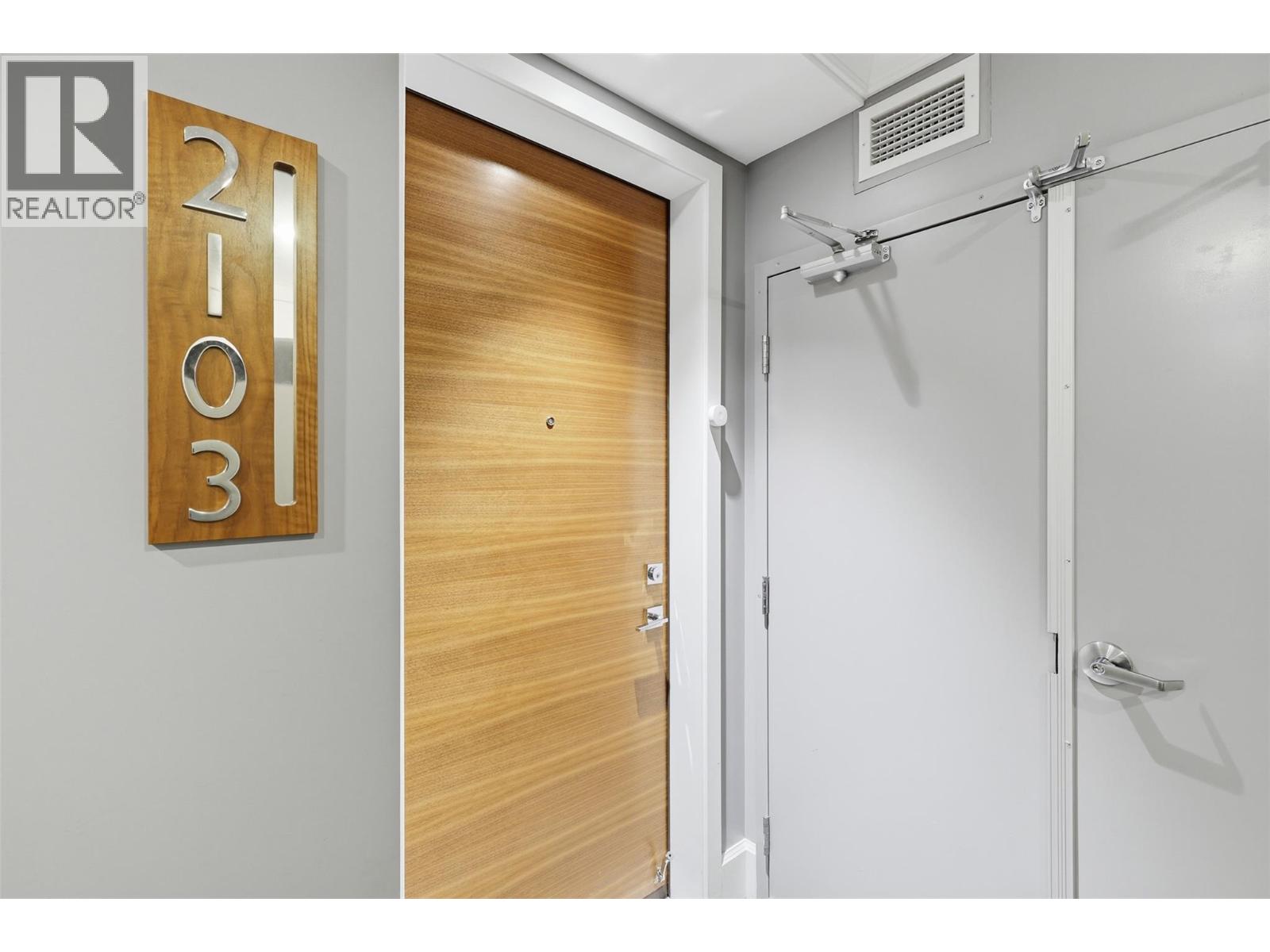 1405 SPRINGHILL Drive Unit# 2103, Kamloops