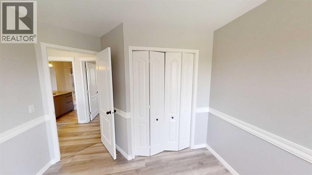 36 CHAPARRAL DRIVE SE - 16