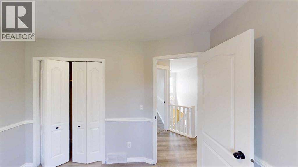 36 CHAPARRAL DRIVE SE - 19