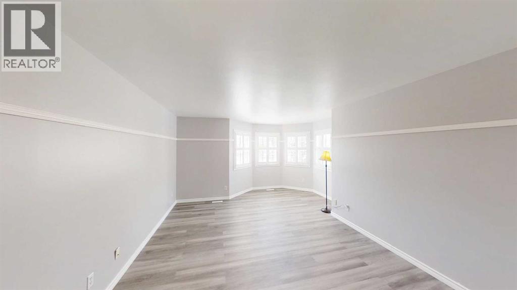 36 CHAPARRAL DRIVE SE - 22