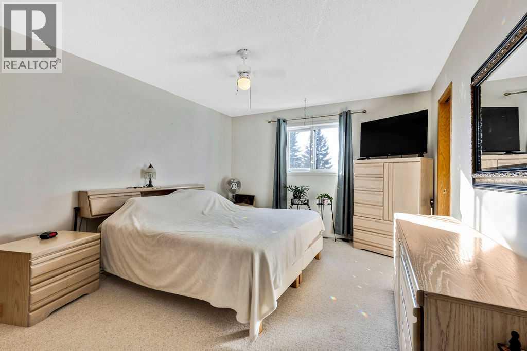 25 KNIGHT STREET - 11