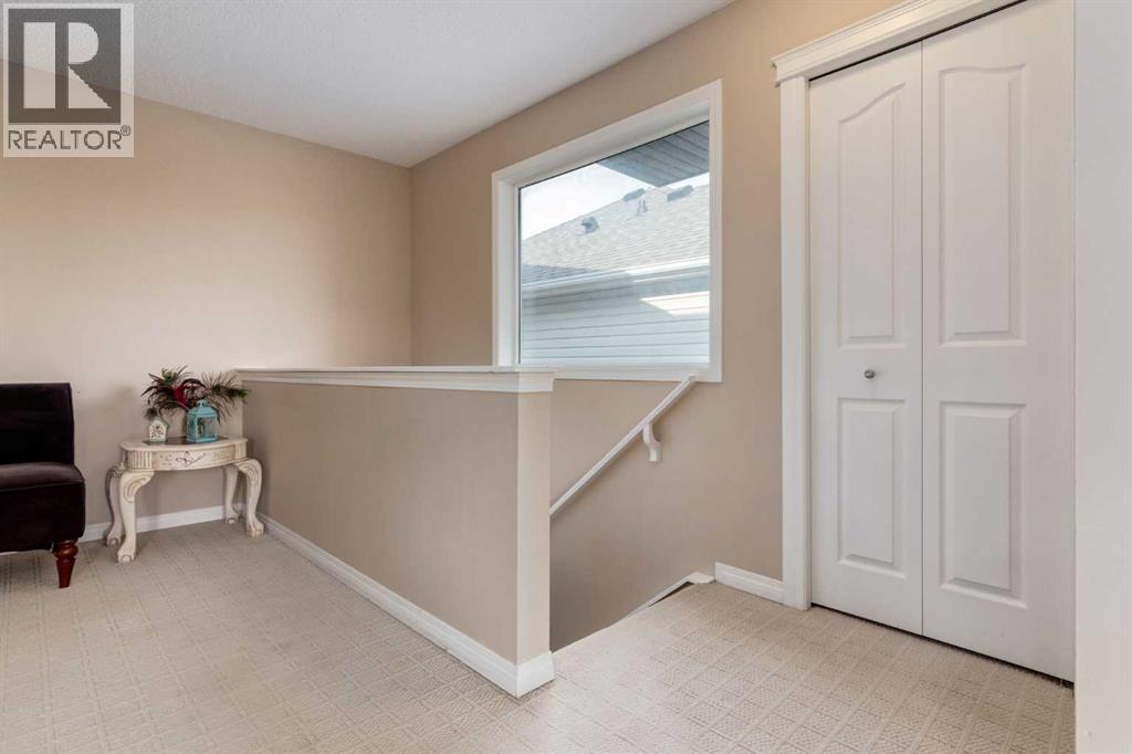 Single Family House for Sale in  Everglen Crescent SW Evergreen Calgary 