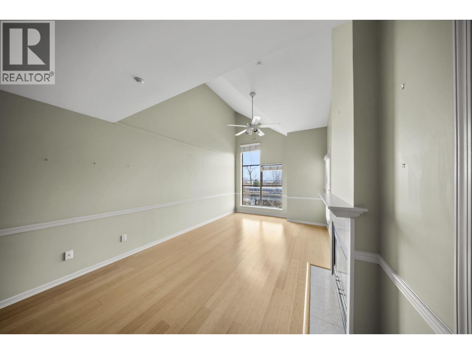 20 323 GOVERNORS COURT, New Westminster