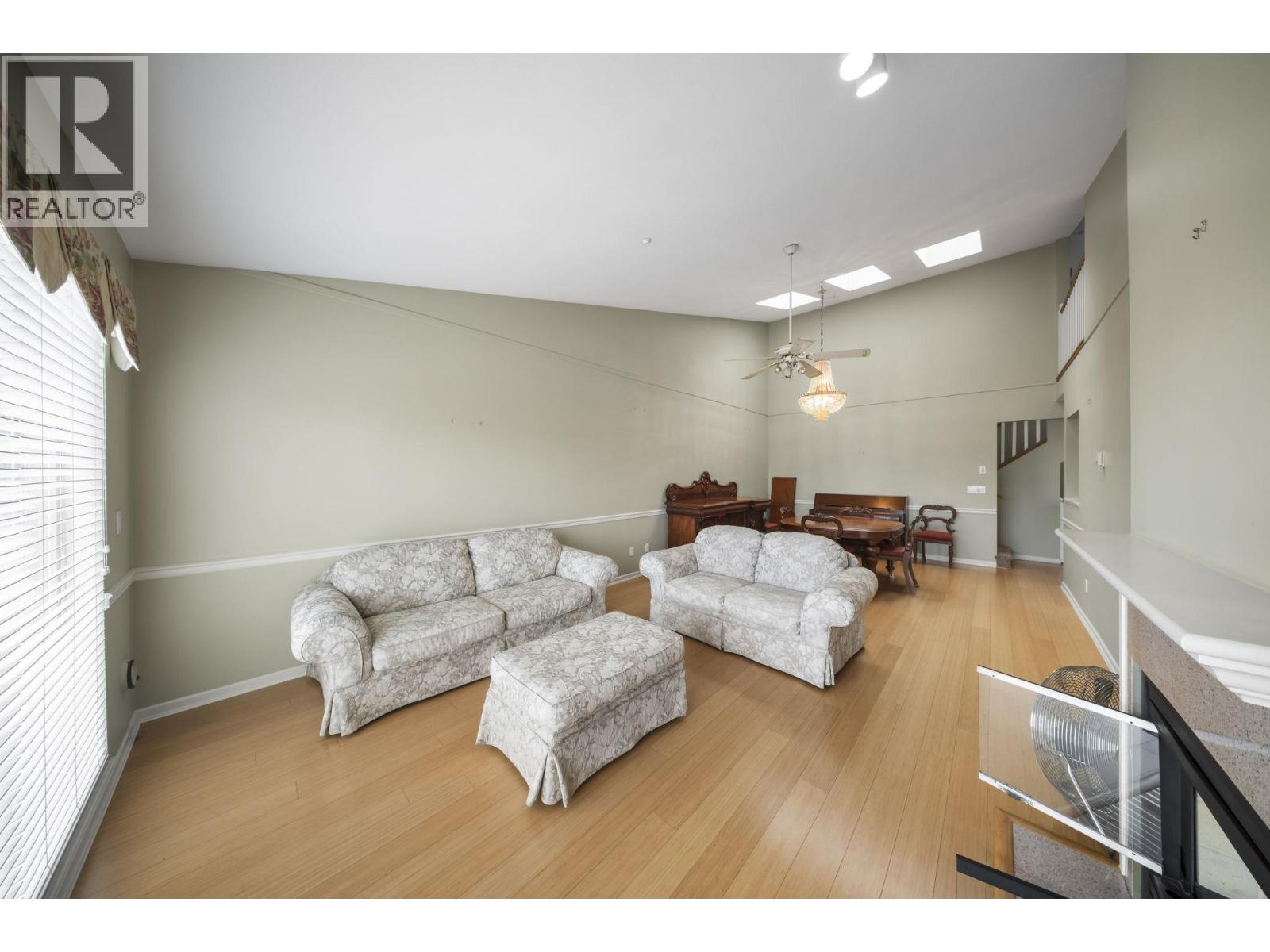 20 323 GOVERNORS COURT, New Westminster