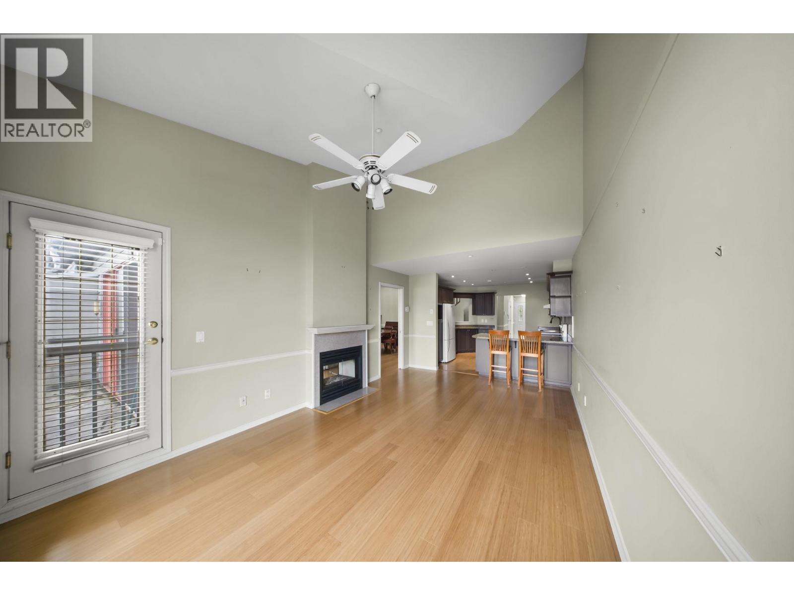 20 323 GOVERNORS COURT, New Westminster