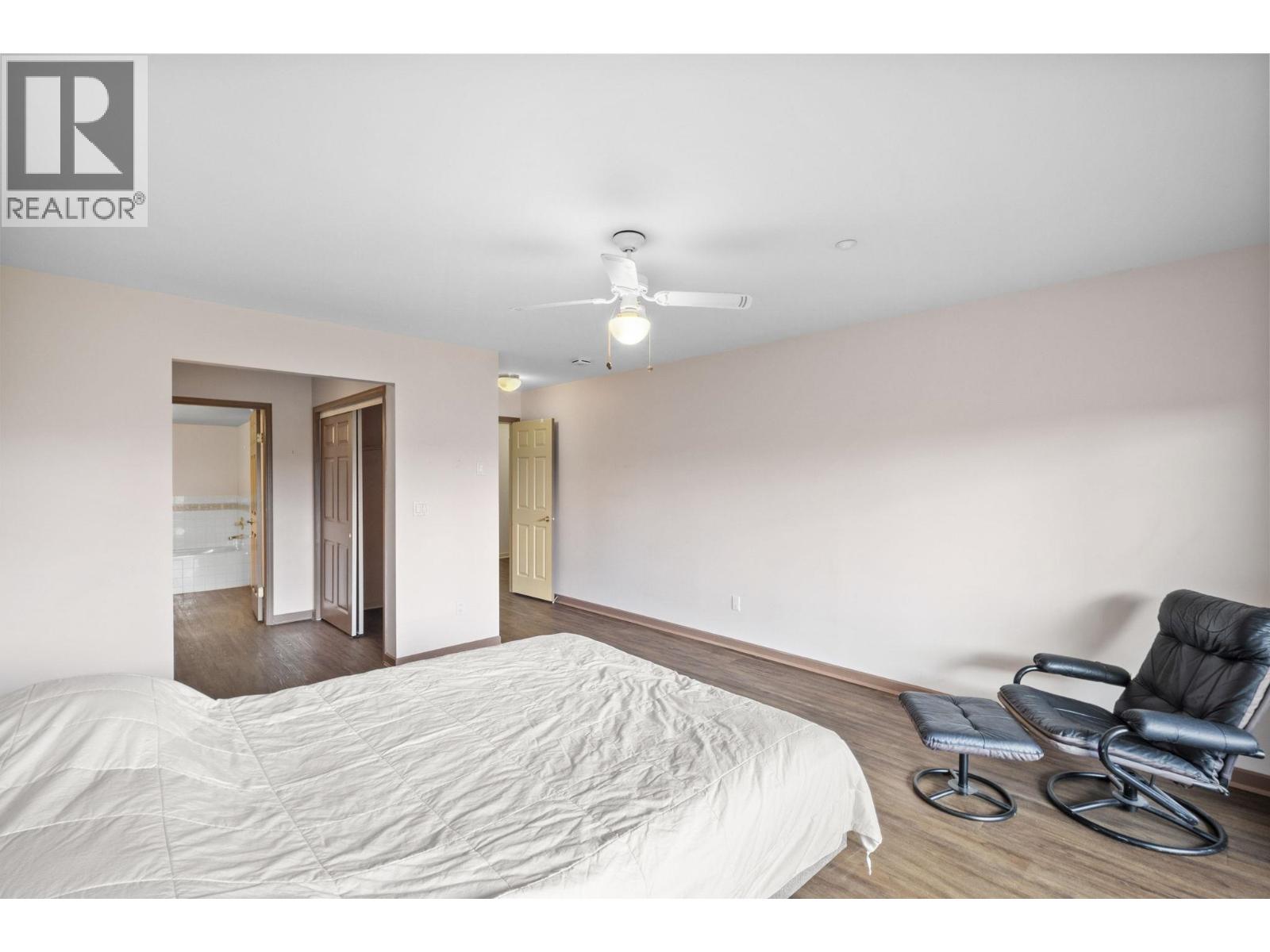 20 323 GOVERNORS COURT, New Westminster