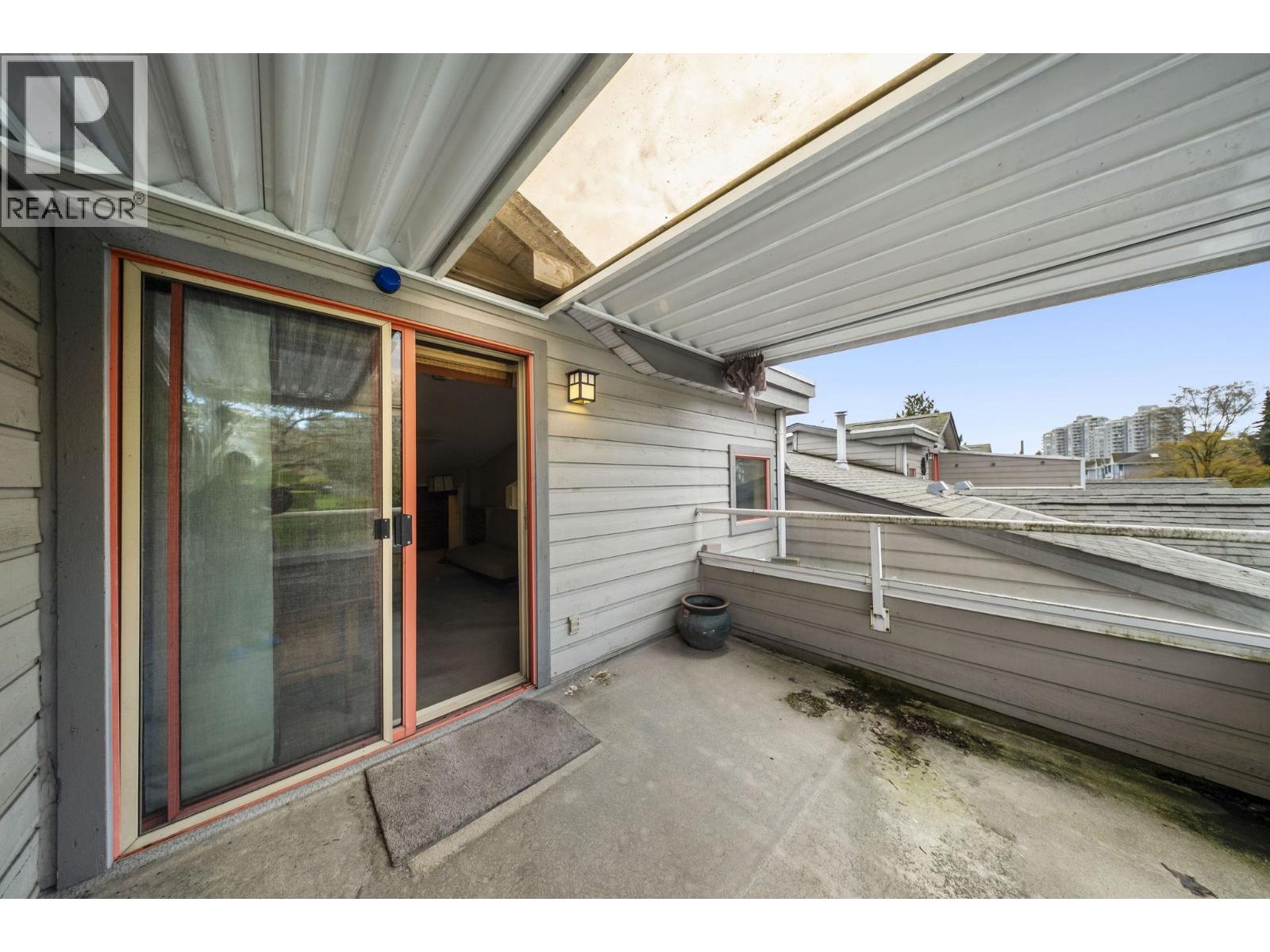 20 323 GOVERNORS COURT, New Westminster