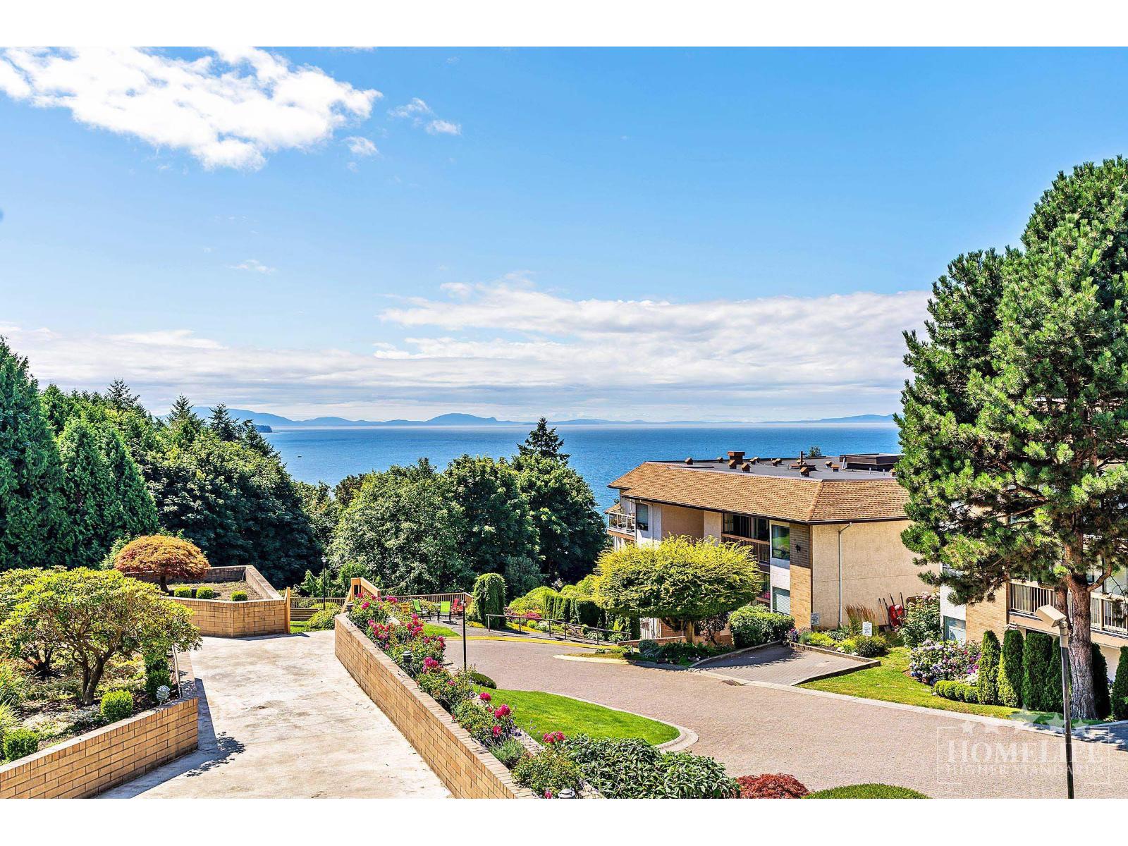 519 1350 VIDAL STREET, White Rock