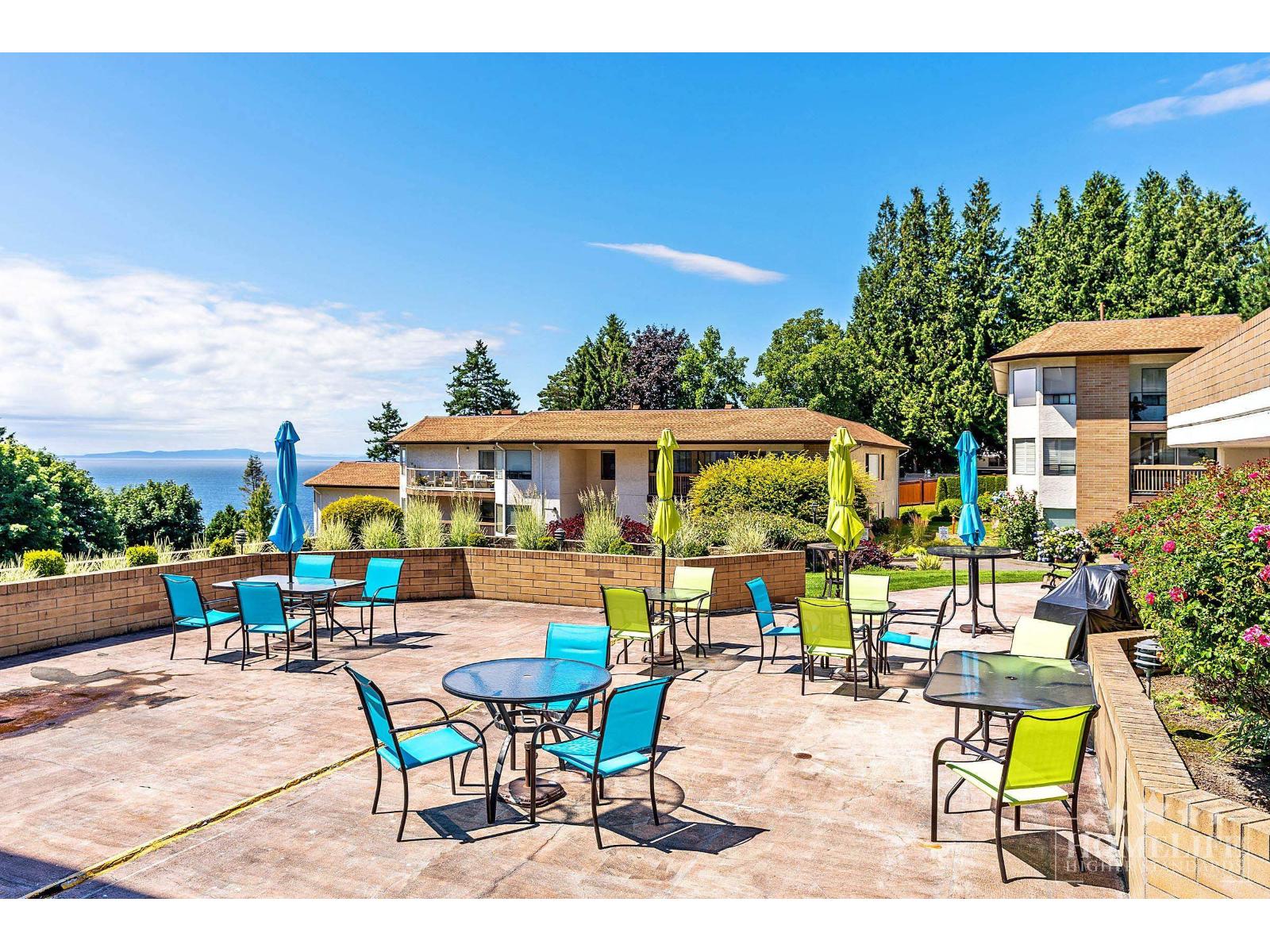 519 1350 VIDAL STREET, White Rock