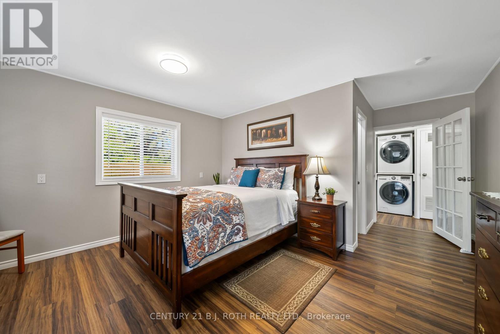 66 CAMERON DRIVE - 11