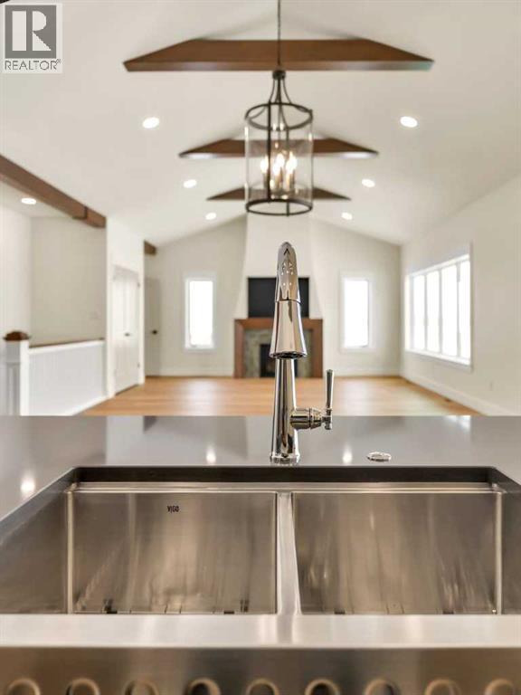 
          25 Blue Heron Bay
            <br/>
            <span>Lake Newell Resort</span>
            , 
            <span>AB</span>
             <span>T1R0X5</span>
         - Photo 49