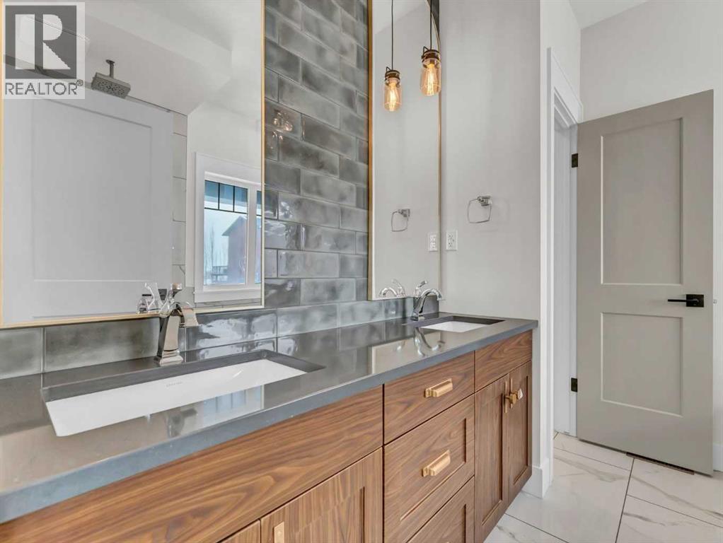 25 Blue Heron Bay - 34