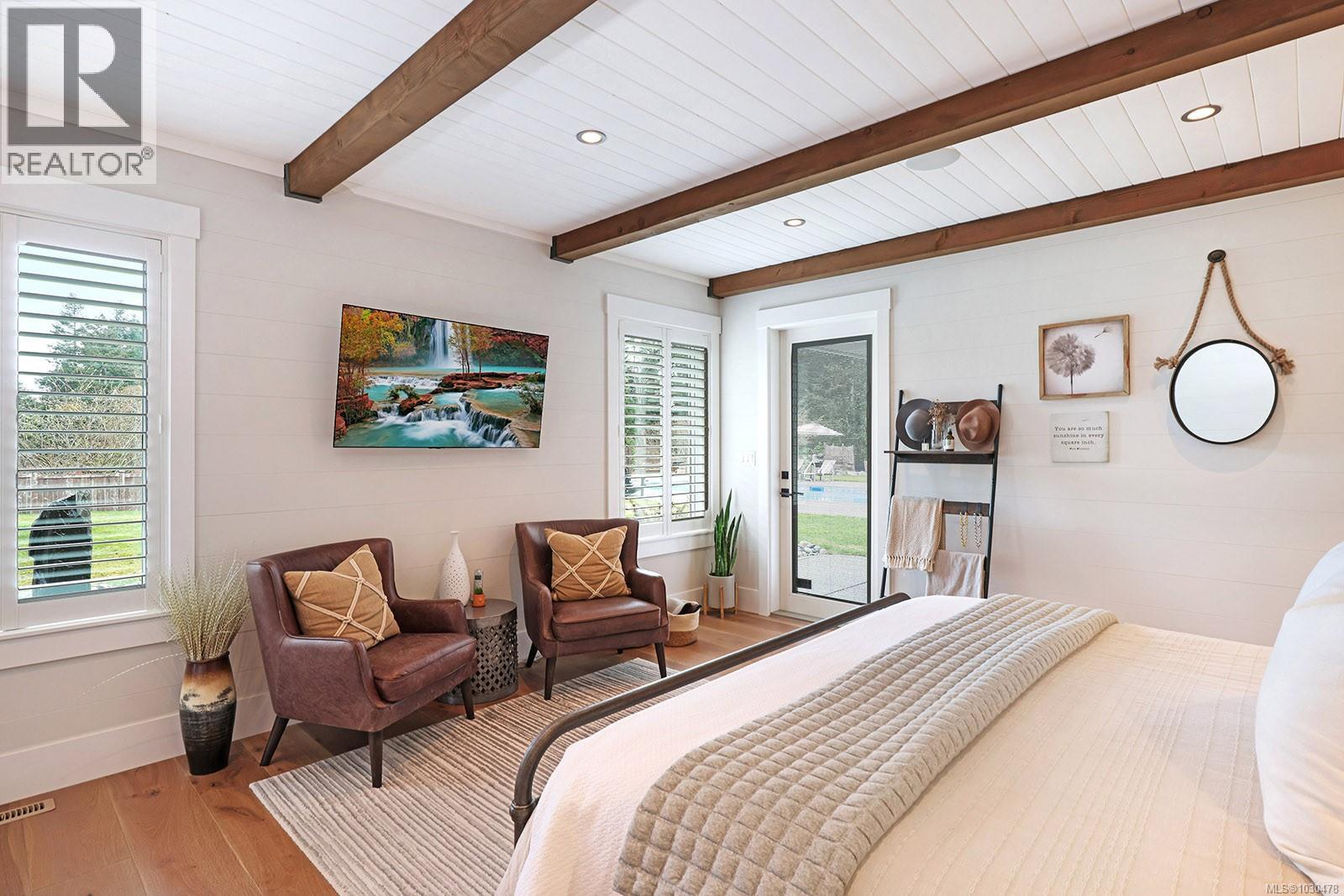 1050/1046 Kincora Lane, Comox