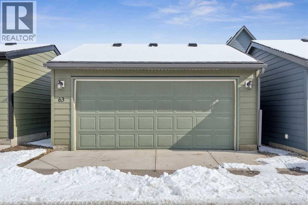 63 WALDEN DRIVE SE - 28