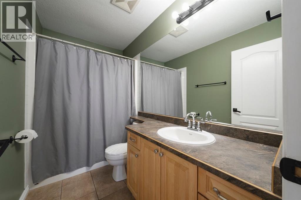 100 Swanson Crescent, Fort McMurray