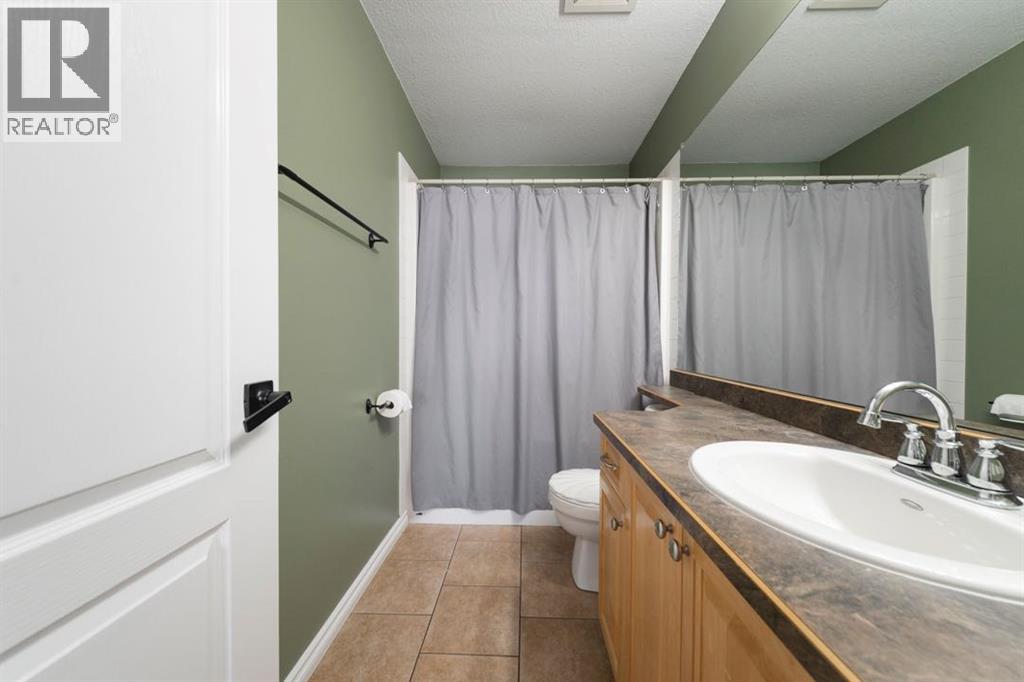 100 Swanson Crescent, Fort McMurray