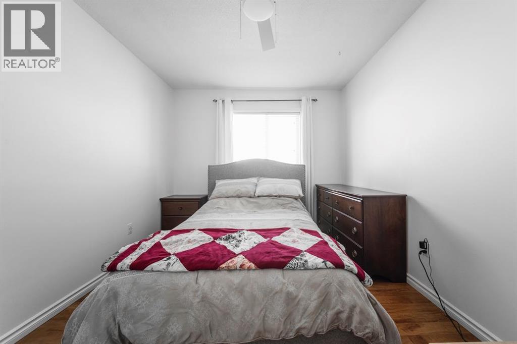 100 Swanson Crescent, Fort McMurray