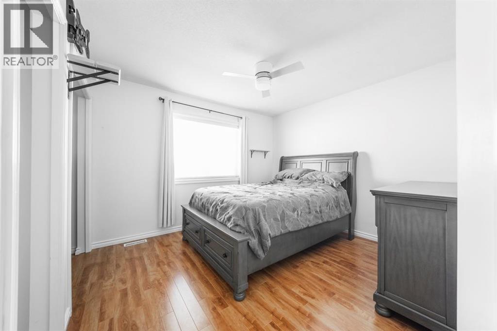 100 Swanson Crescent, Fort McMurray