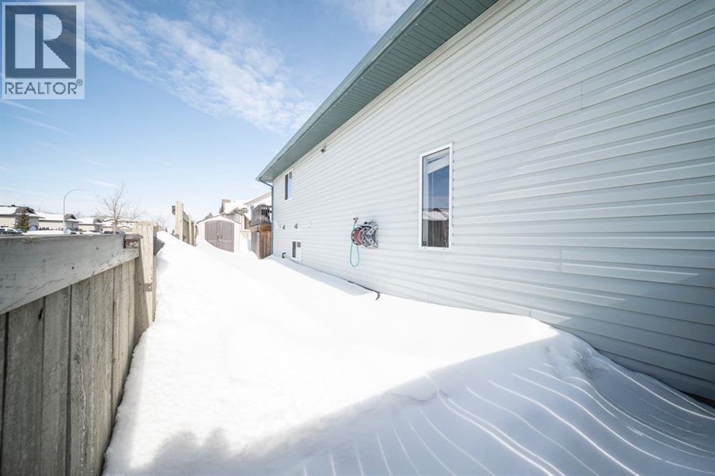 100 Swanson Crescent, Fort McMurray