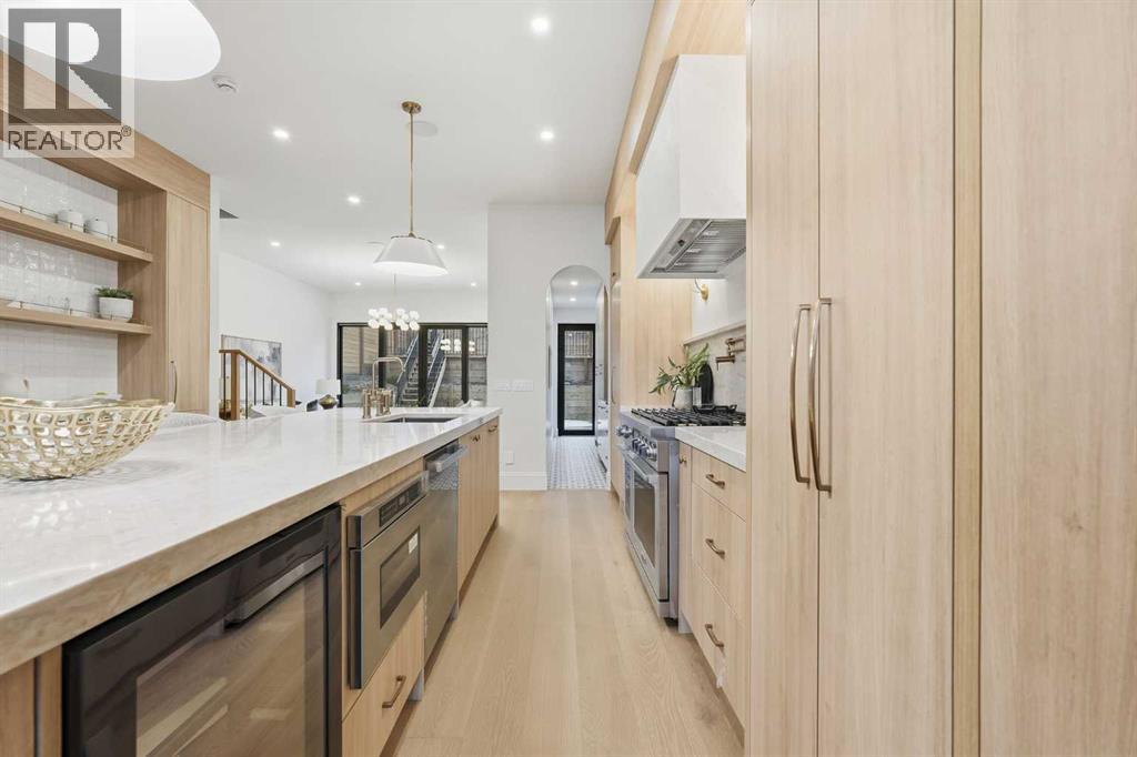 Single Family House for Sale in   Avenue SW South Calgary Calgary 