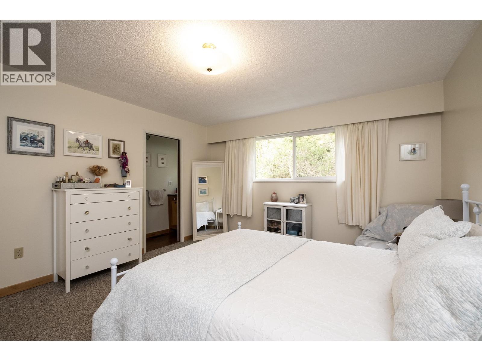 1930 RANCH ROAD, Roberts Creek