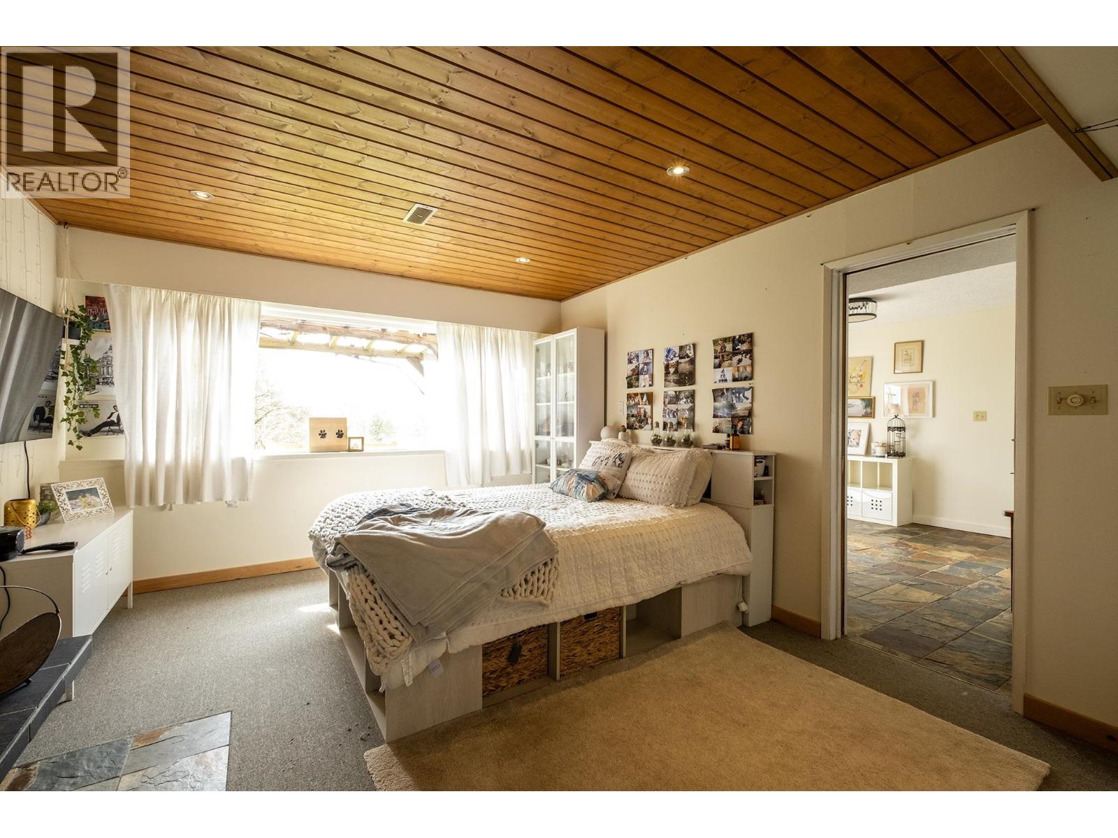 1930 RANCH ROAD, Roberts Creek