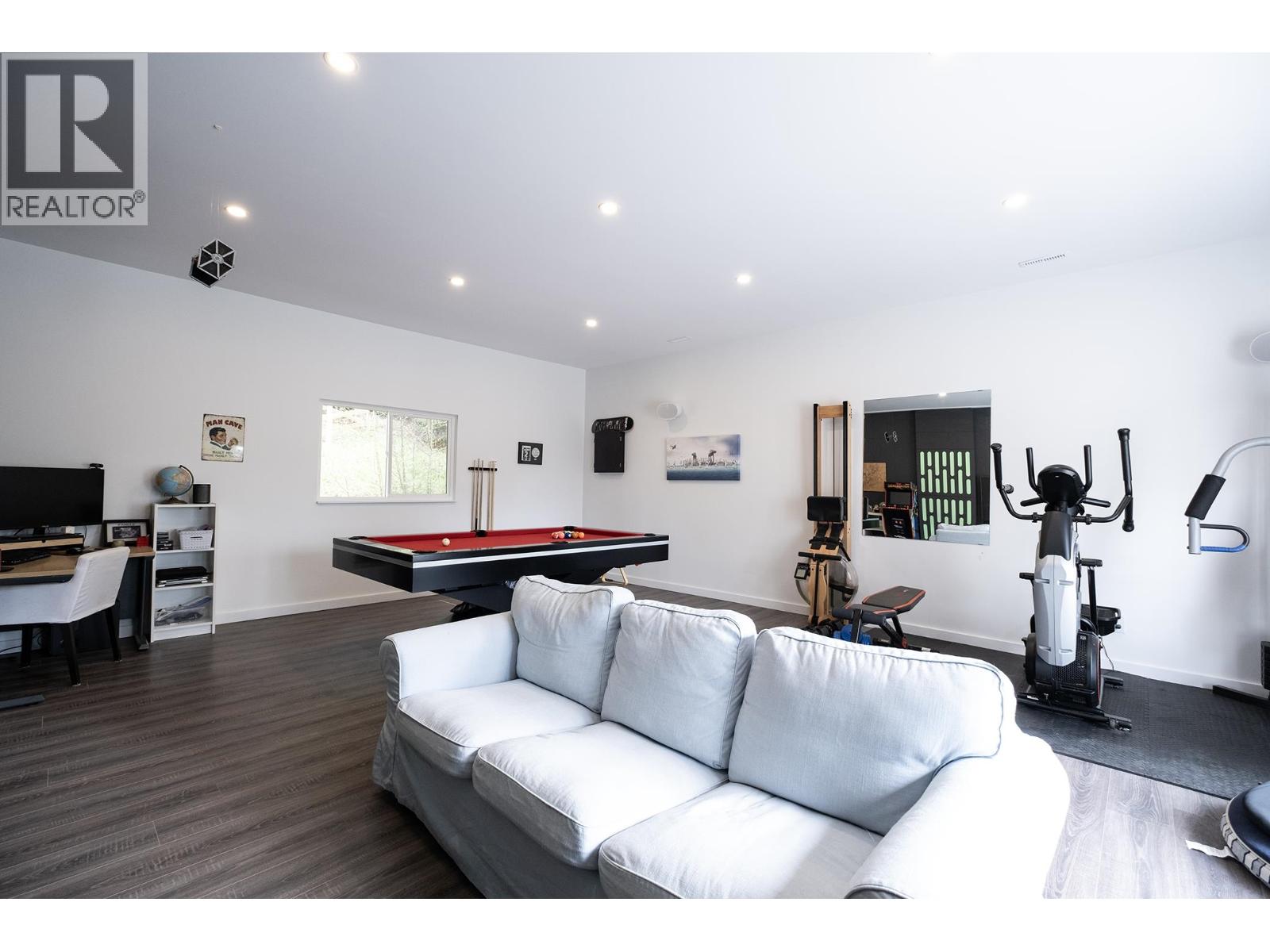 1930 RANCH ROAD, Roberts Creek