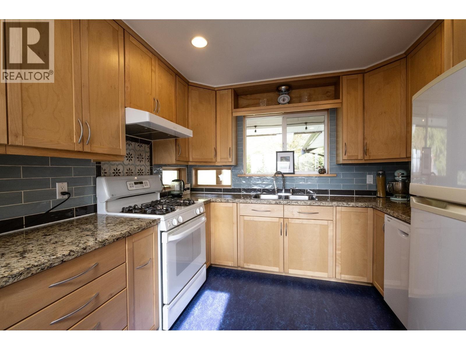 1930 RANCH ROAD, Roberts Creek