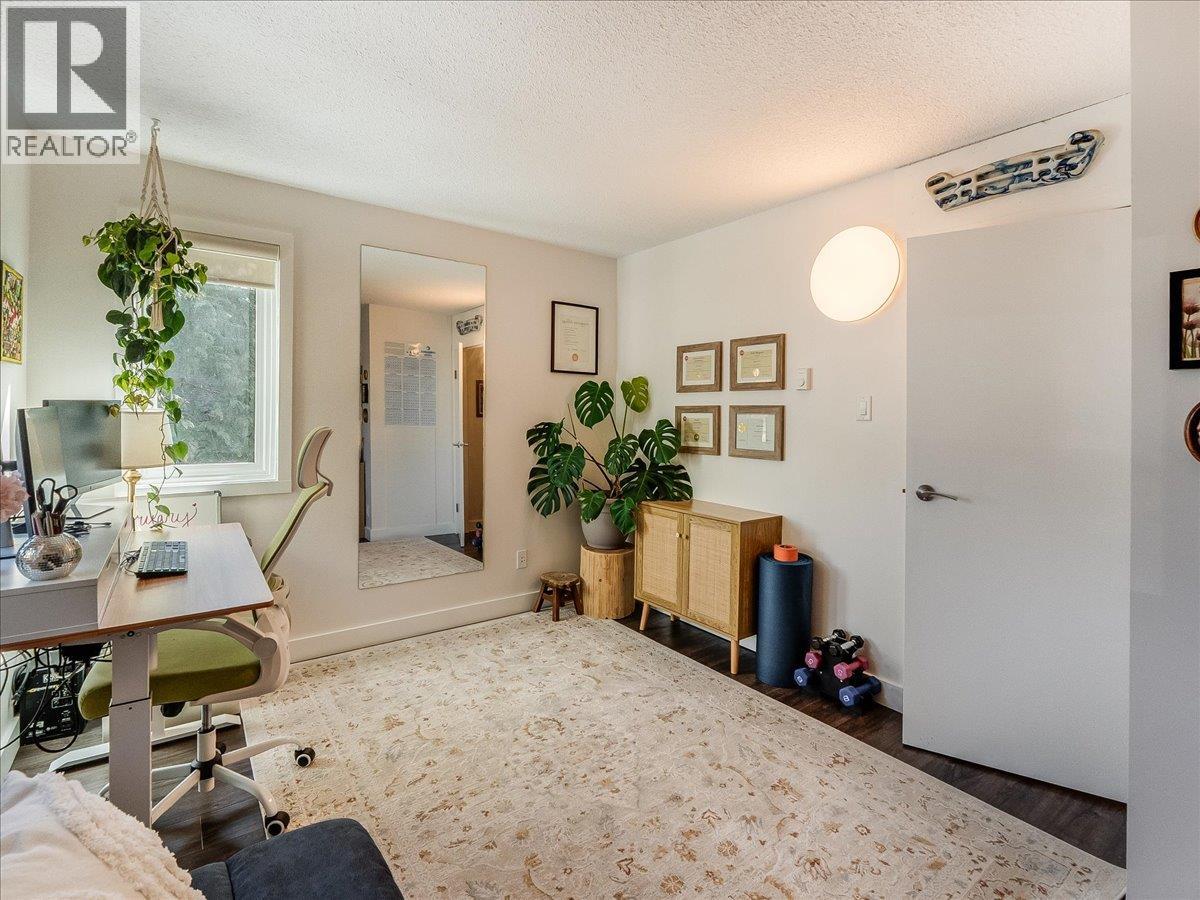 4 MONASHEE PLACE - 20